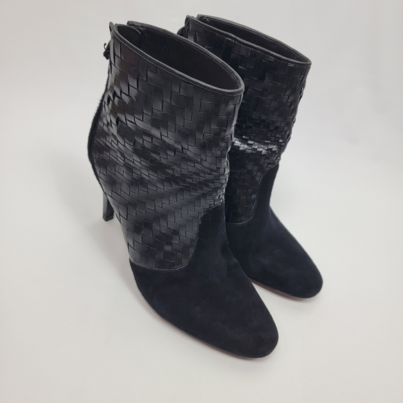 Cole Haan Women's Black Leather Suede Woven Ane Boots Booties Basket Weave 8B. - Picture 3 of 12